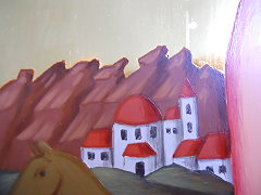 brauner Berg erstes Licht